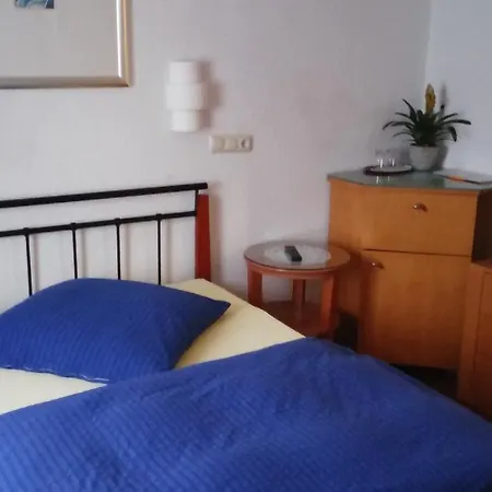 Hessisches Haus Гостевой дом Rossdorf (Hessen)