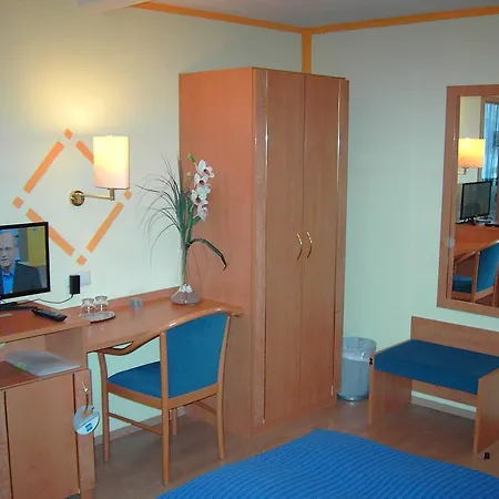 Hessisches Haus Гостевой дом Rossdorf (Hessen)