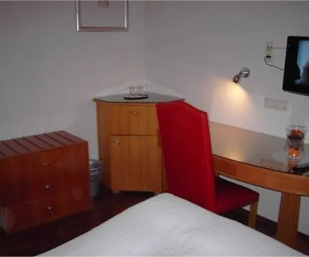 Hessisches Haus 3* Rossdorf (Hessen)