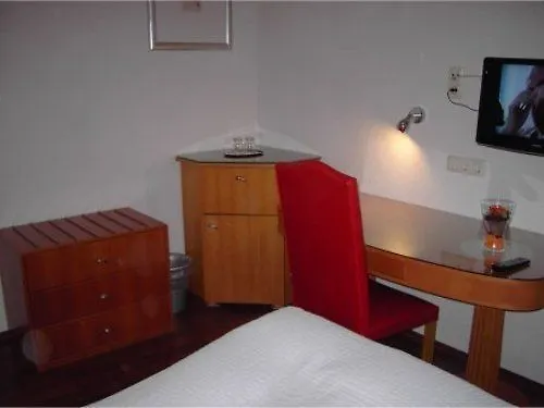 Hessisches Haus 3* Rossdorf (Hessen)